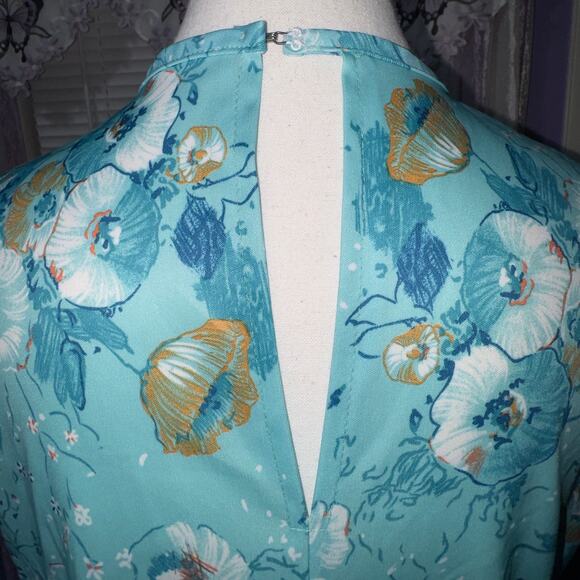 SHEIN Floral blue Tank Top women's - Picture 5 of 6